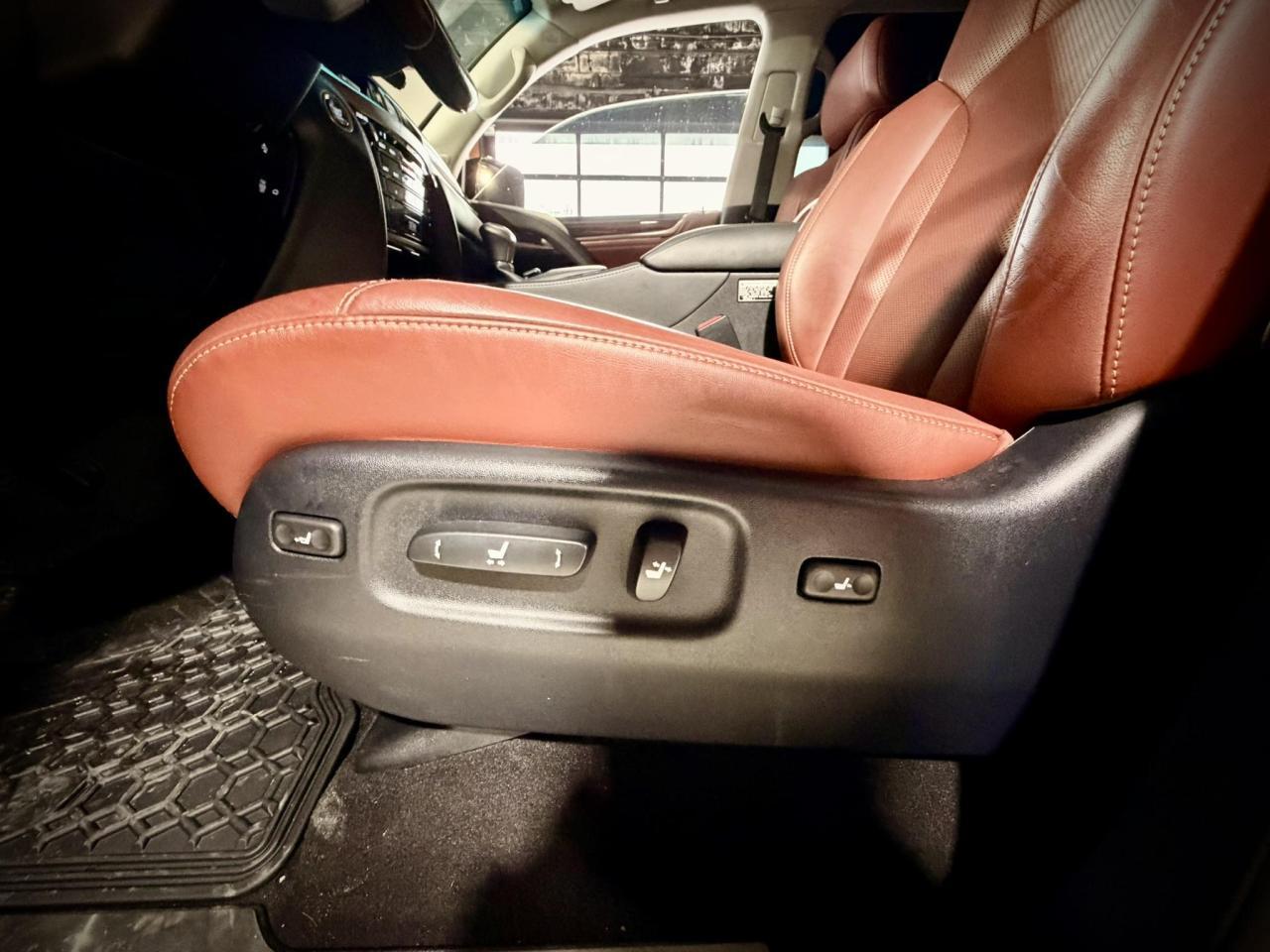 LEXUS LX570 2021